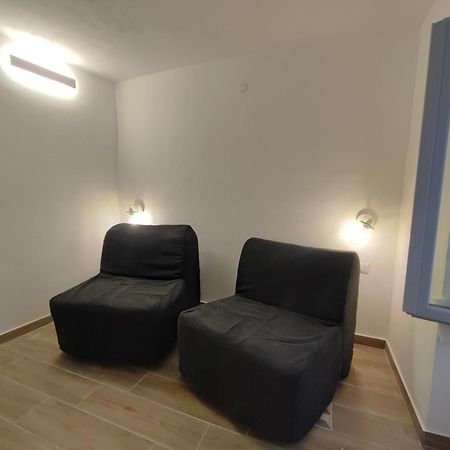 Bed and Breakfast Residenza Nel Borgo L'Appusentu Кастельсардо Экстерьер фото