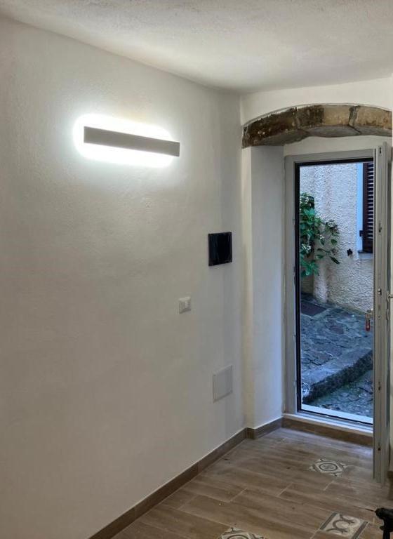 Bed and Breakfast Residenza Nel Borgo L'Appusentu Кастельсардо Экстерьер фото