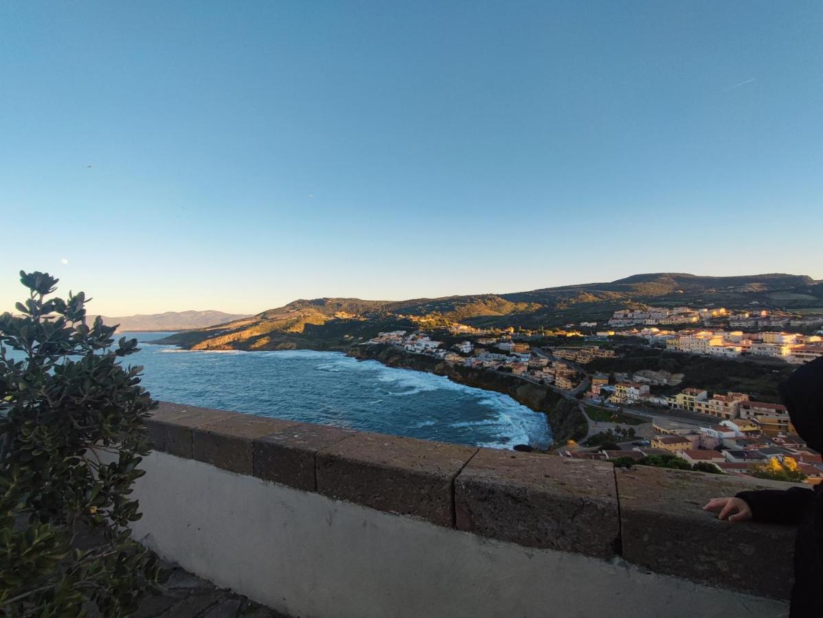 Bed and Breakfast Residenza Nel Borgo L'Appusentu Кастельсардо Экстерьер фото